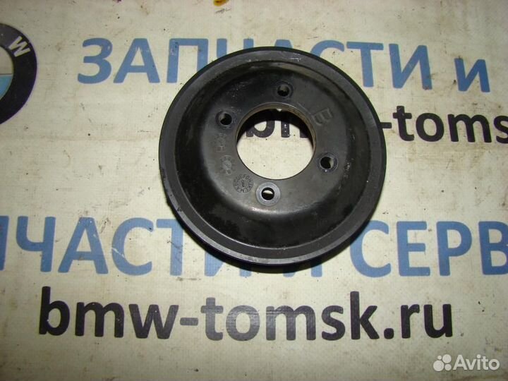 Шкив водяного насоса BMW X5 E53 2005 (Запчасти для