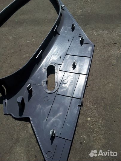 Накладки задних стоек Hyundai Accent