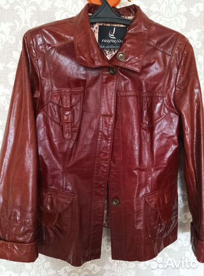 Куртка кожаная женская 48 размер