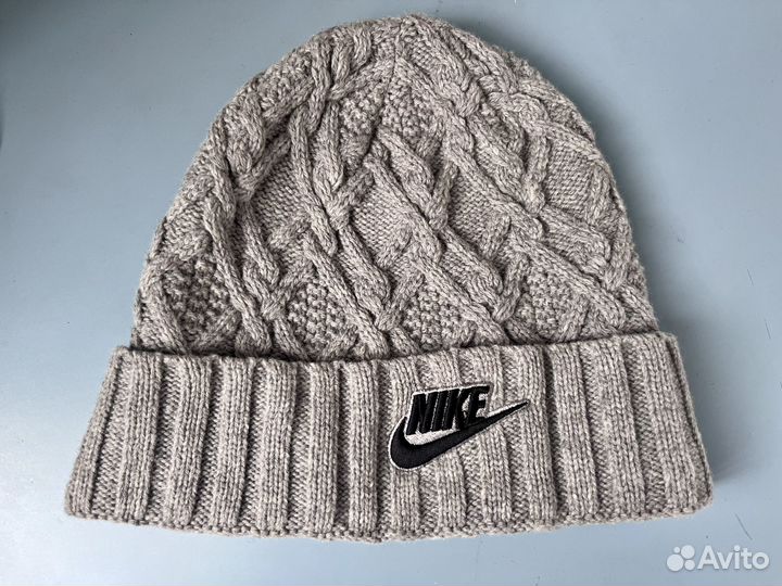 Шапка женская nike