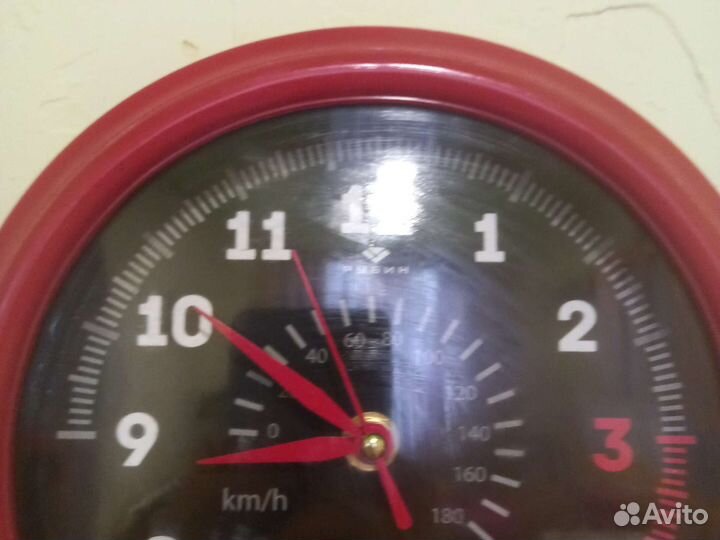 Часы настенные