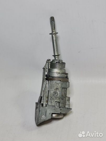 Личинка замка Volkswagen Touareg 2002-2009