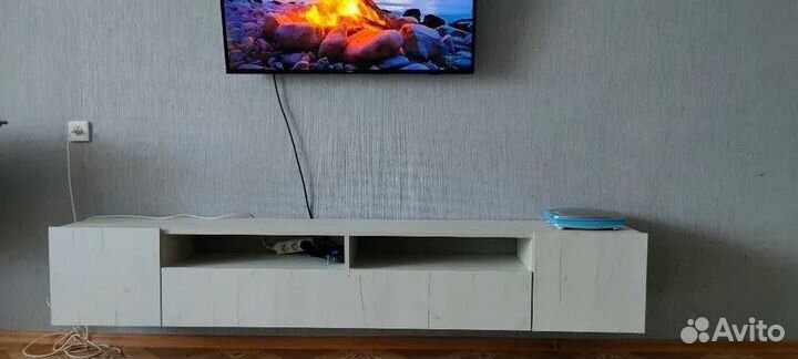 Подвесная Тв тумба