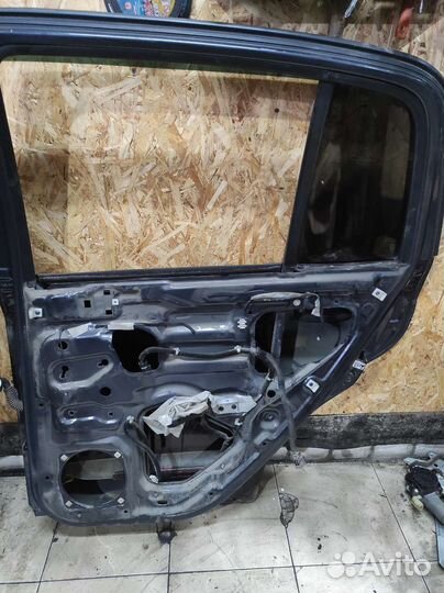 Дверь Hyundai Getz задняя правая