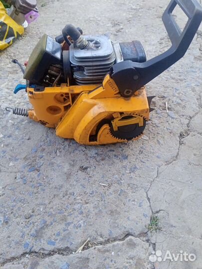 Уровень строительны. Пила