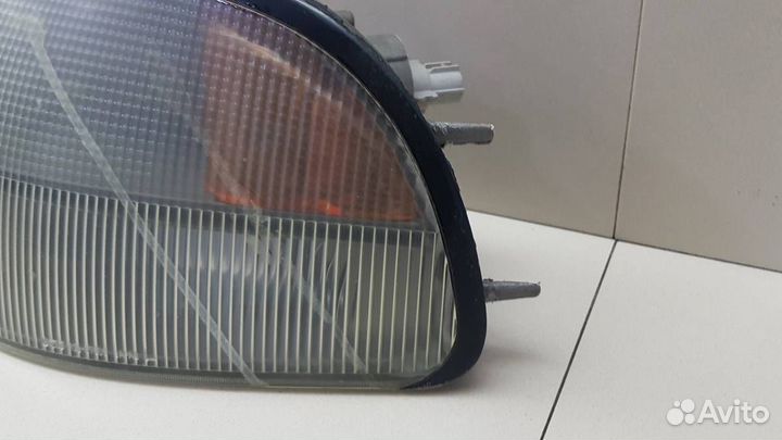 Указатель поворота левый Mitsubishi Delica 4 1994