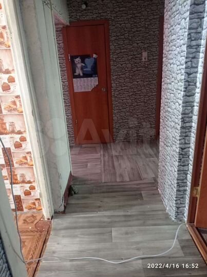 3-к. квартира, 57 м², 1/9 эт.