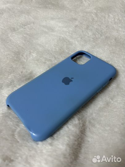 Чехлы на телефон iPhone 11