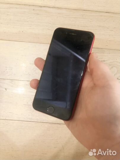 iPhone SE (2020), 64 ГБ