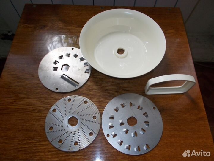 Комплектующие к соковыжималке 