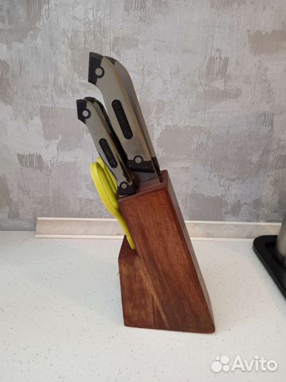 Подставка для ножей с ножницами