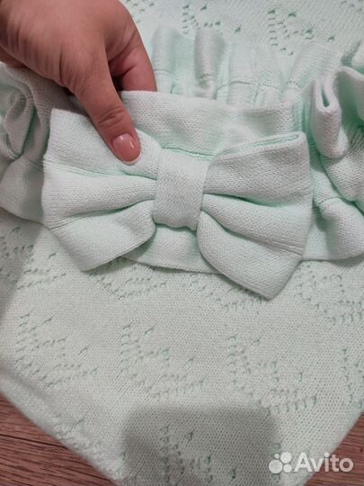 Плед на выписку вязаный