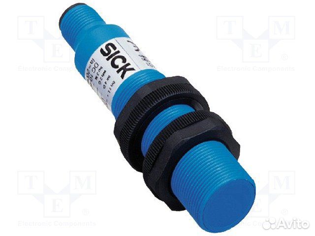 Емкастной датчик CM18-08BPP-KC1