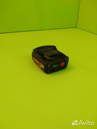 Зарядное устройство для шуруповерта metabo