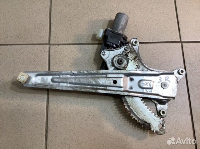 Стеклоподъемник электрический задний правый Suzuki