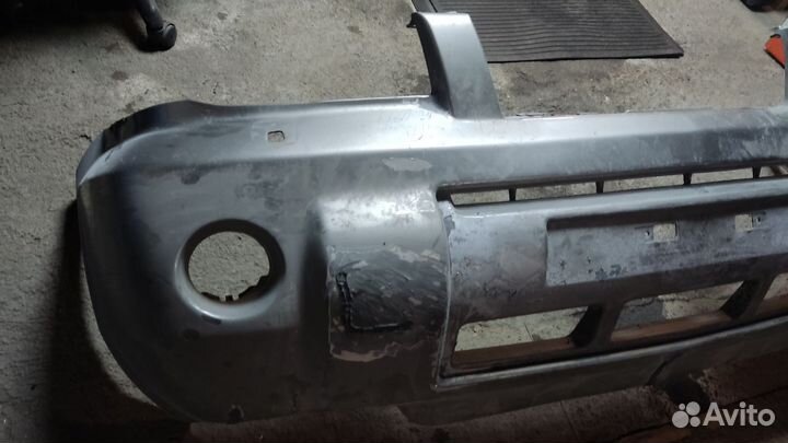Передний бампер на nissan x trail т30