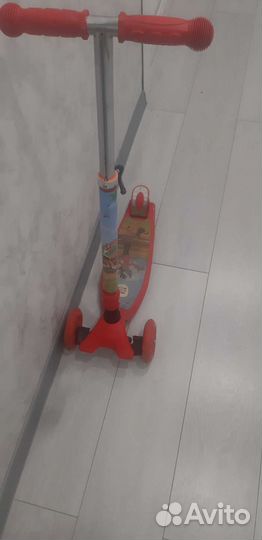 Самокат детский трехколесный
