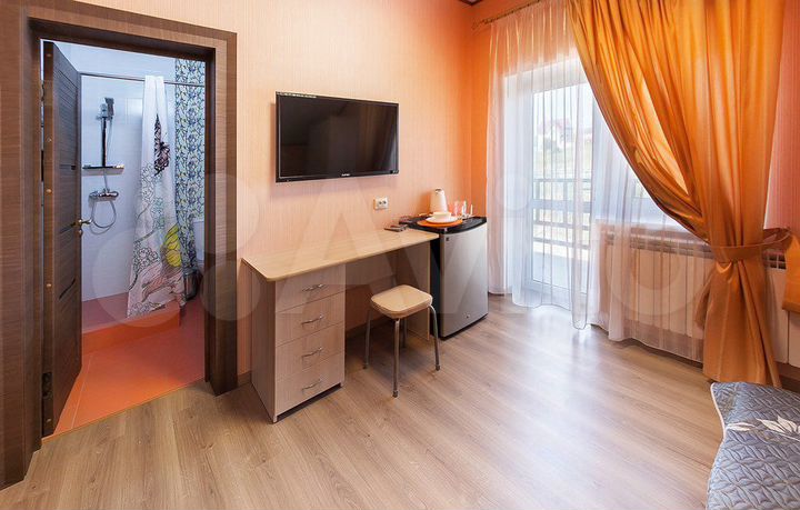 Комната 25 м², 1/2 эт.