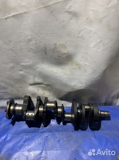 Коленвал jeep gran cherokee 5.2 magnum