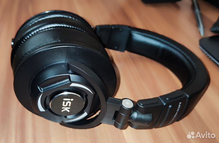 Монитореые наушники ISK MDH9000