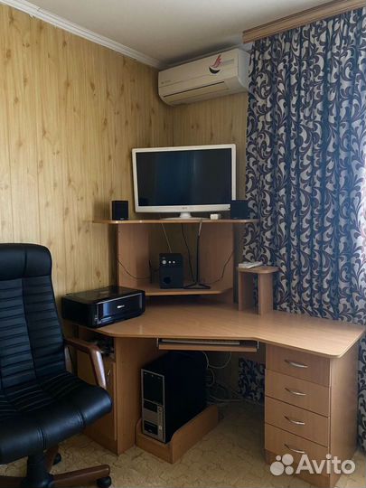 Компьютерный столик бу