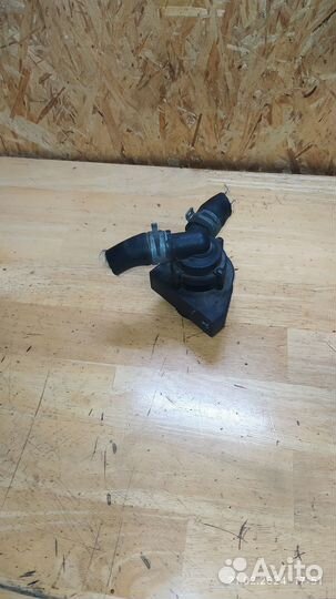 Насос электрический (помпа) Audi A8 4E0965559D