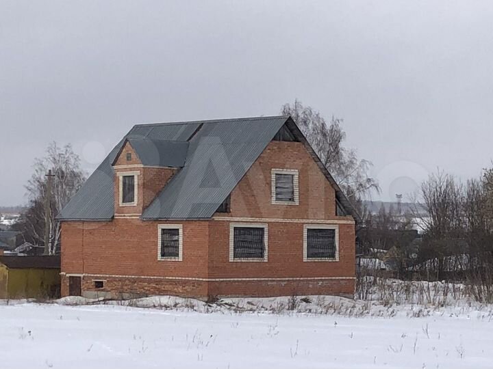 Коттедж 217 м² на участке 19 сот.