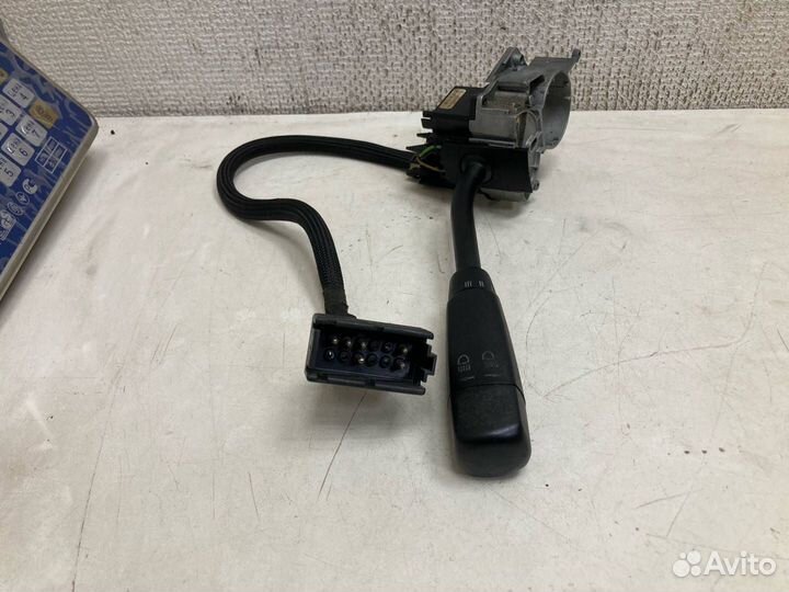 Переключатель подрулевой Мерседес w140