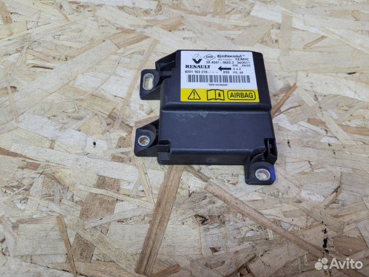 Блок AIR BAG Renault Sandero