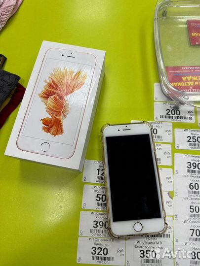 Телефон iPhone 6s