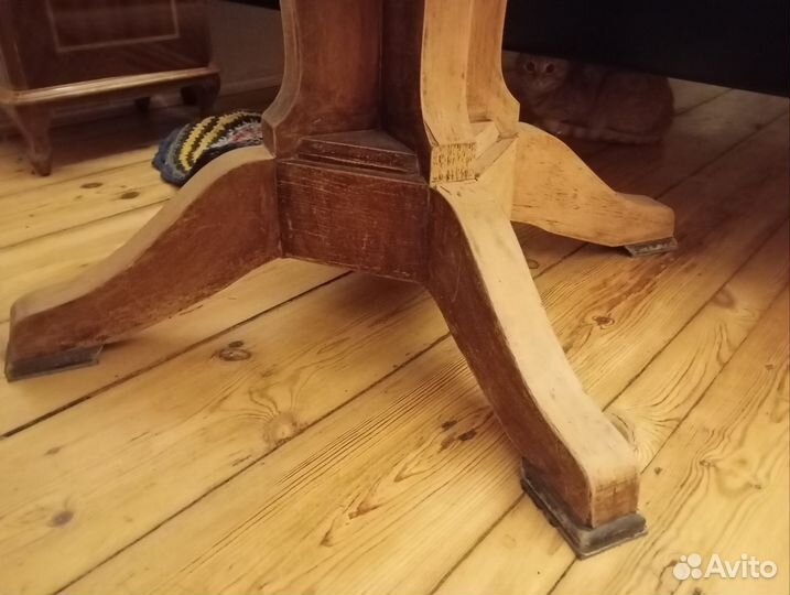 Круглый стол раздвижной