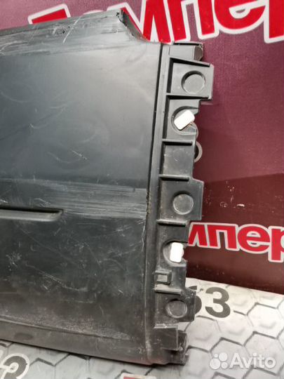 Накладка бампера задняя левая Ford Transit