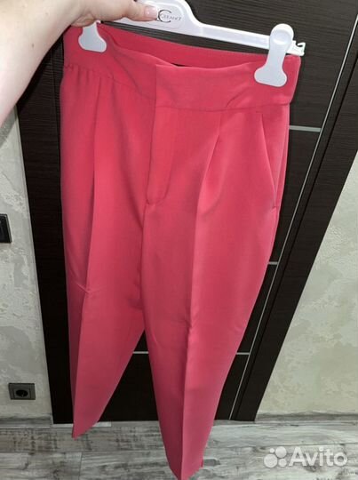 Брючный костюм Zara