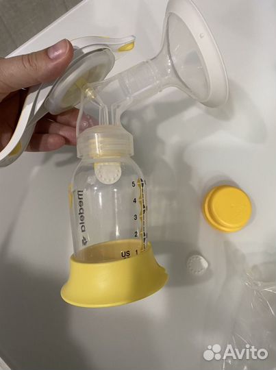 Молокоотсос ручной medela