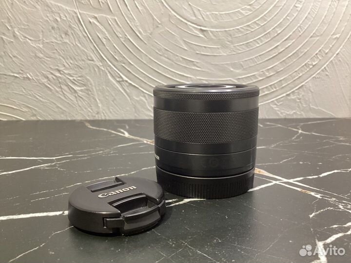 Canon EF-M 28mm f/3.5