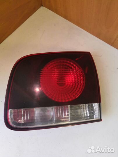 Фонарь задн.внутр.правый VW Touareg 2002-2010