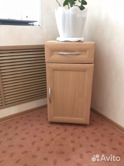 Тумба прикроватная бу