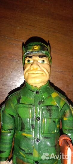 Фигурка из хлебного мякиша