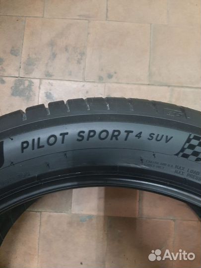 Michelin Pilot Sport 4 SUV 265/45 R20 108Y