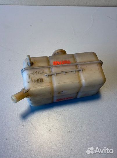 Бачок расширительный LADA Priora