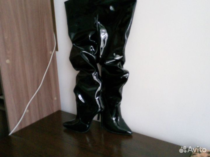 Ботфорты лаковые 37