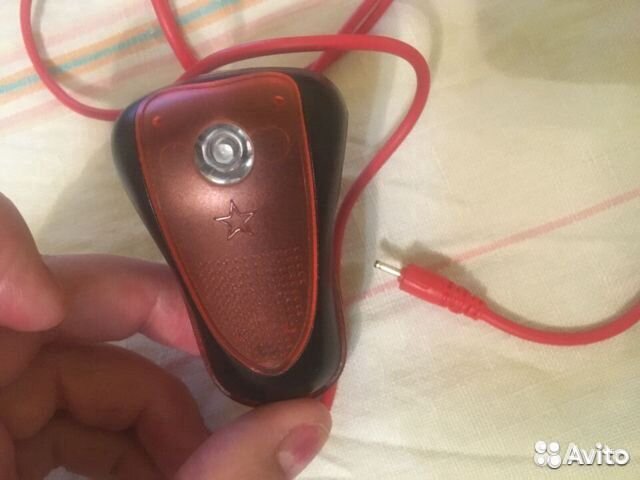 Чехлы-3,зарядки, наклейки