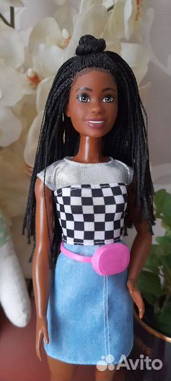 Кукла барби