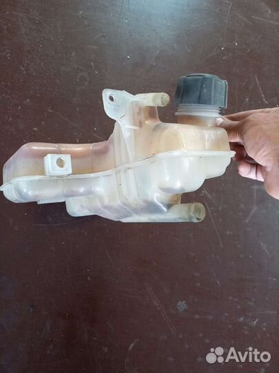 Бачок расширительный. Рено Спайс 4.2.2 CDI