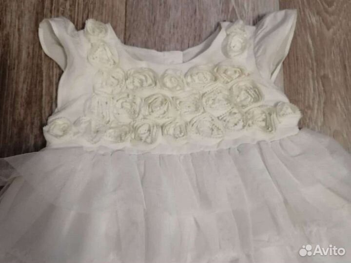 Детское нарядное платье 80- 86 размер