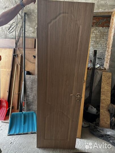 Двери межкомнатные с коробкой