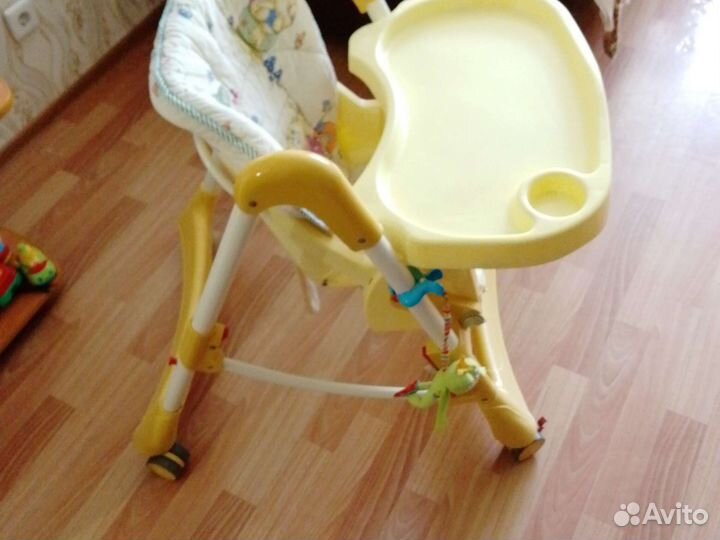 Стульчик для кормления