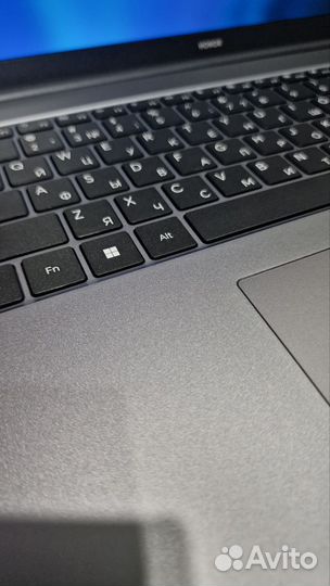 Мощный honor X16