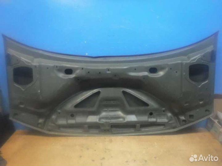 Капот Volkswagen Transporter