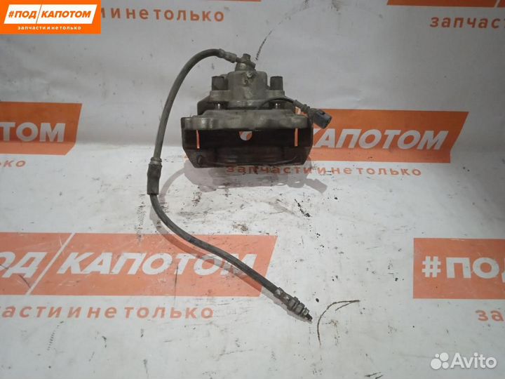 Суппорт тормозной передний правый Volkswagen Golf